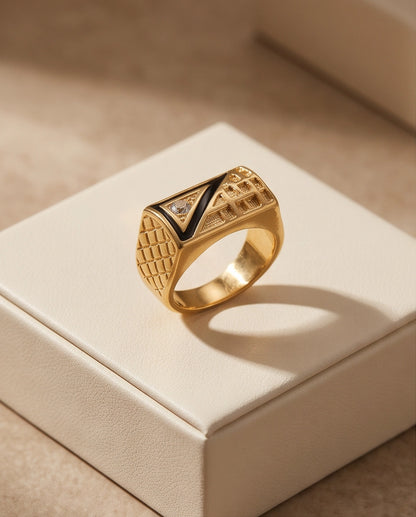 Geometric Split-Face Onyx & Clear Crystal Block Gold Ring