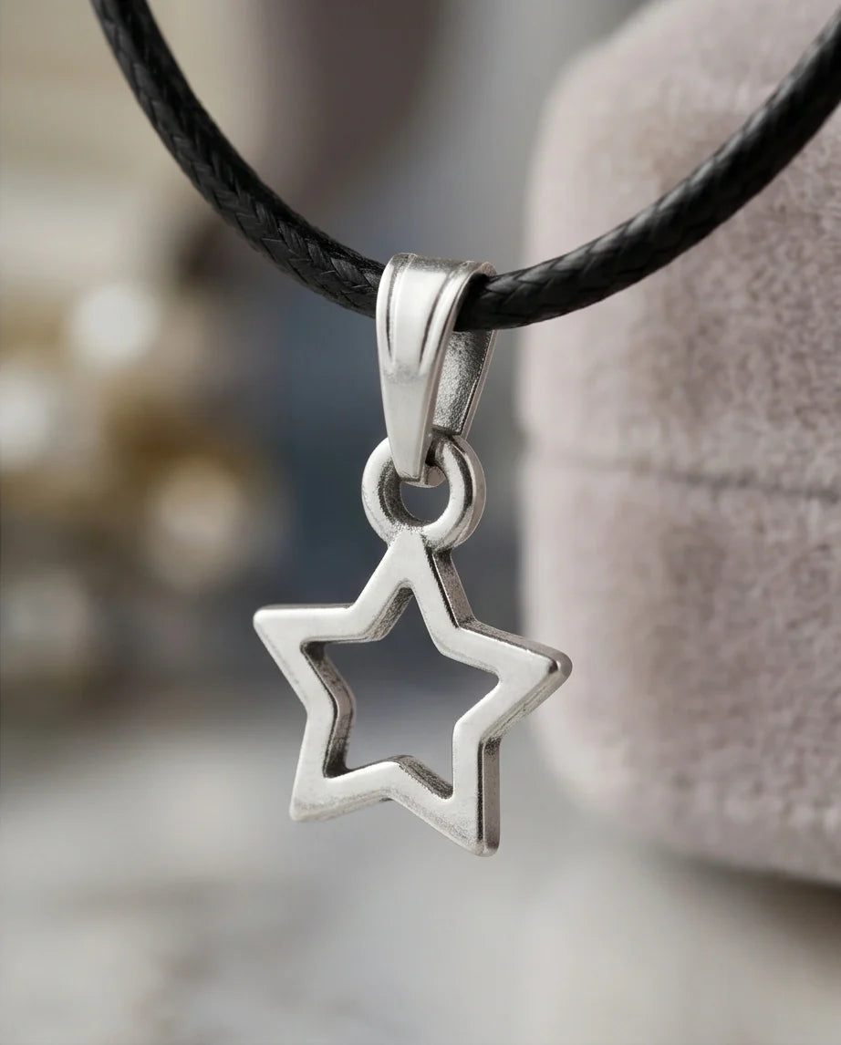Silver Open Star Pendant Necklace
