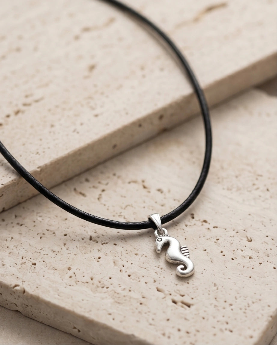 Silver Seahorse Pendant Necklace