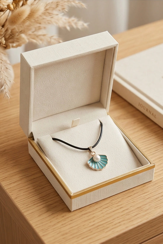 Gold and Turquoise Seashell Pearl Necklace