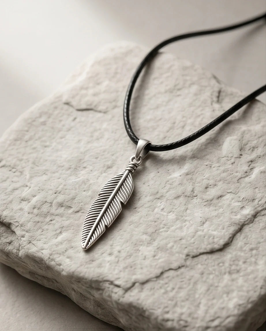 Silver Retro Feather Pendant Necklace
