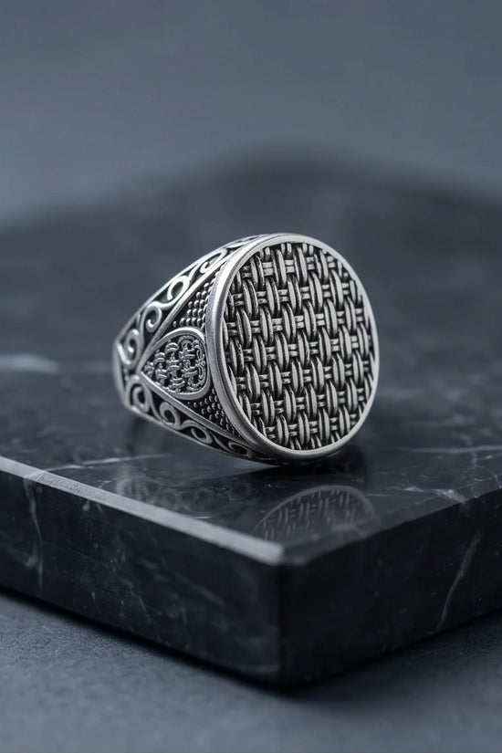 Vintage Sterling Silver Woven Basketweave Signet Ring