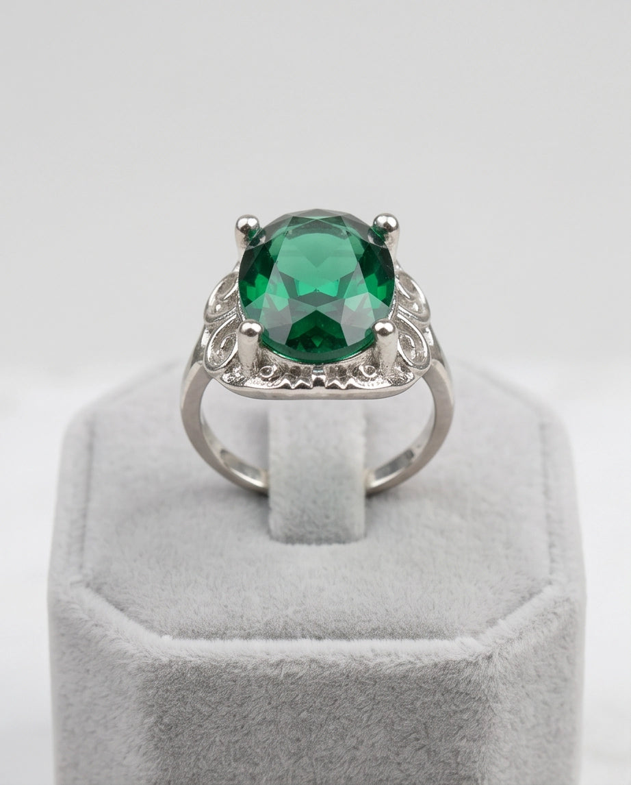 Silver Oval Emerald Gemstone Filigree Solitaire Ring