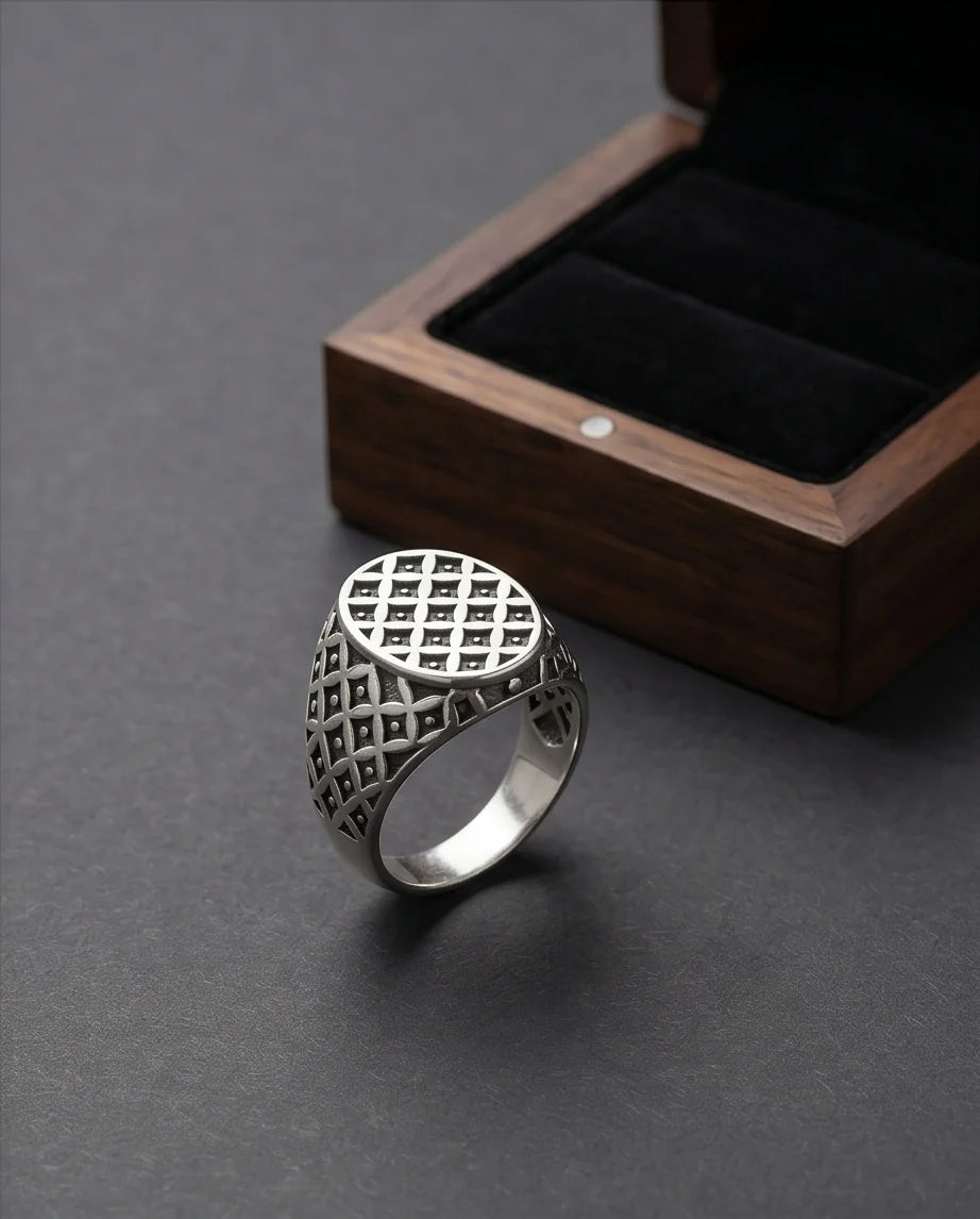 Vintage Sterling Silver Quadfoil Geometric Signet Ring