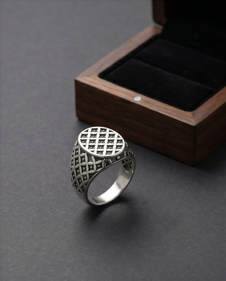 Vintage Sterling Silver Quadfoil Geometric Signet Ring