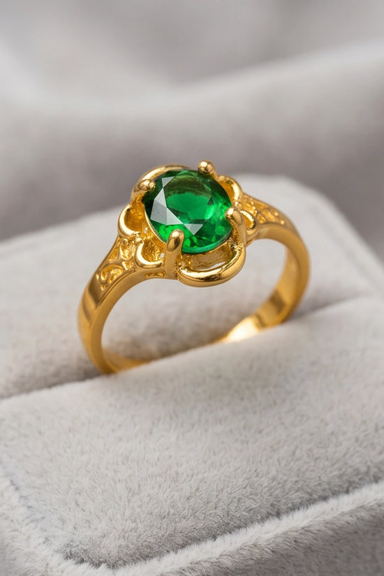 Golden Verdant Emerald Filigree Ring