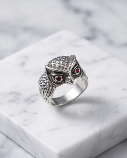 Ruby-Eyed Sculpted Owl Wing Ring