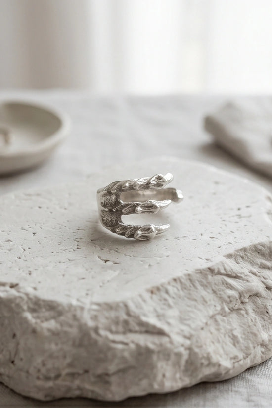 Gothic Dragon Claw Open Band Ring