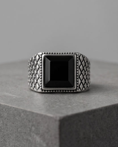 Pyramid Cut Onyx-Style Sawtooth Diamond-Mesh Silver Ring