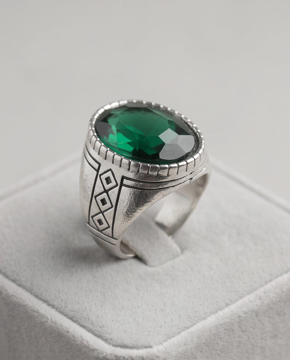 Emerald Gemstone Notched Bezel Geometric Diamond Silver Ring