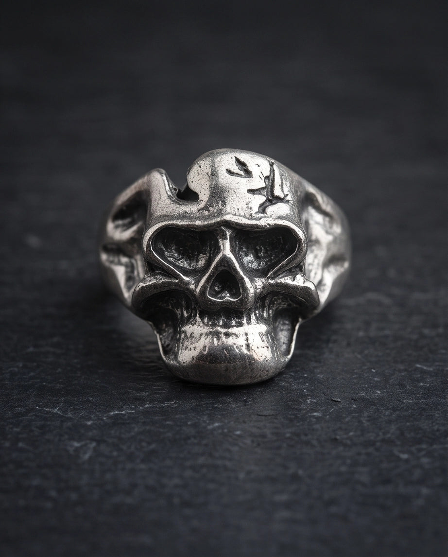 Fractured Cranium Sculpted Skull Ring