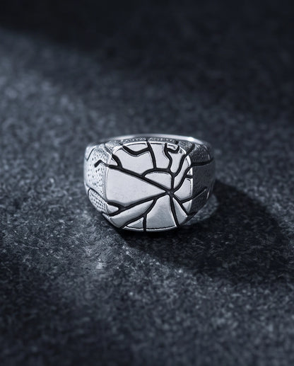 Shattered Earth Cracked Signet Ring