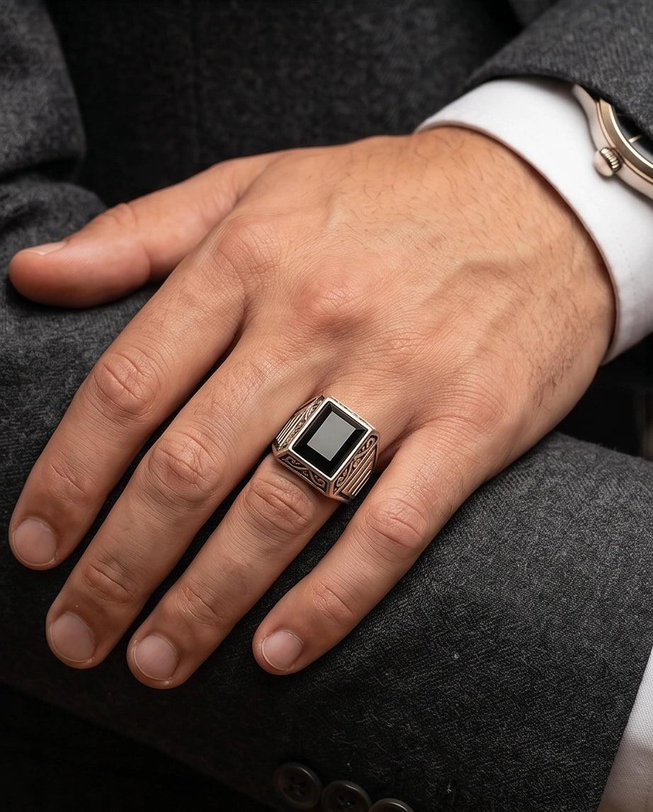 Imperial Onyx Horizon Signet Ring