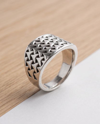 Interlocking Triangular Mosaic Silver Band