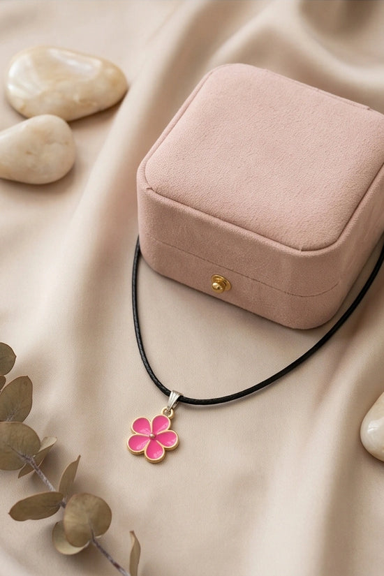 Gold and Pink Flower Pendant Necklace
