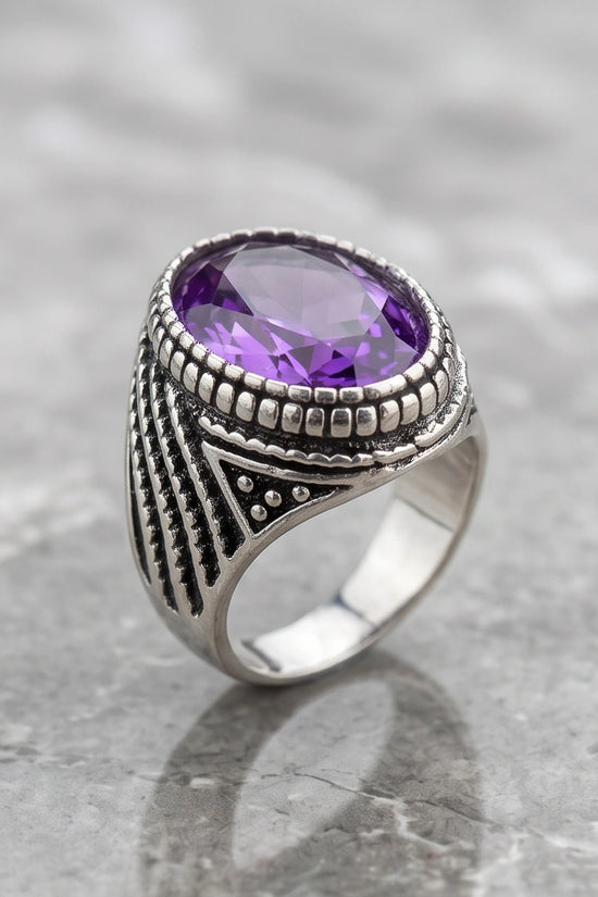 Imperial Amethyst Sovereign Signet Ring