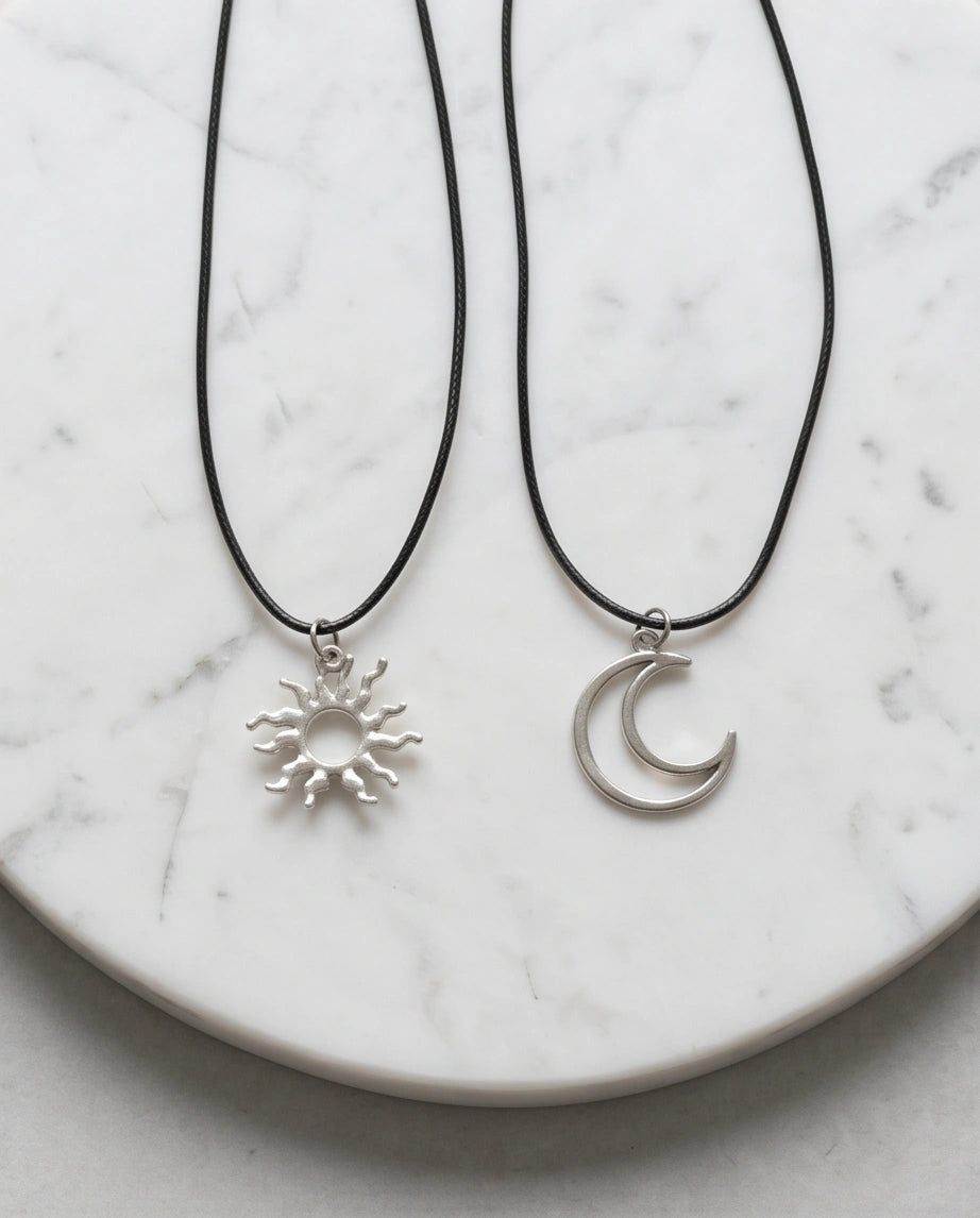 2pcs Celestial Sun and Moon Matching Pendant Necklaces Set