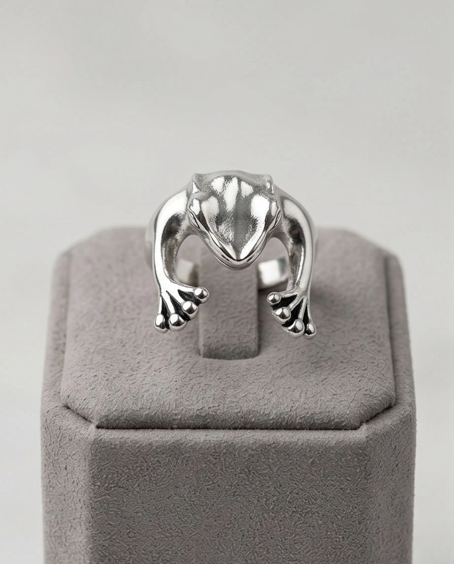 Silver Sculpted Frog Wrap Ring