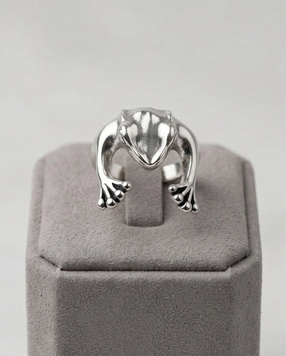 Silver Sculpted Frog Wrap Ring