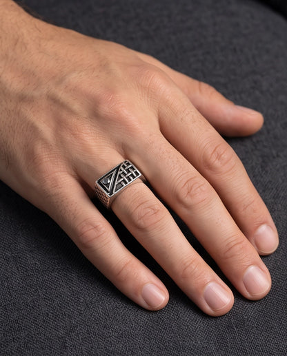 Black Gemstone Geometric Basket-Weave Signet Silver Ring