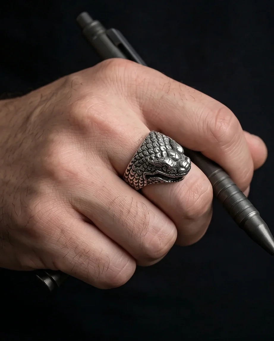 "Serpent’s Legacy" – Premium Viper Statement Ring