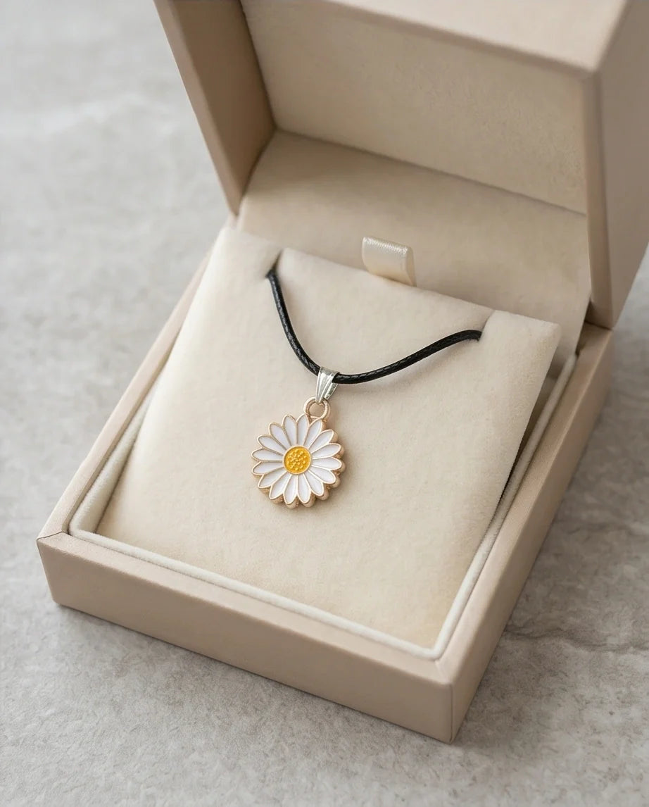 Gold and White Daisy Pendant Necklace