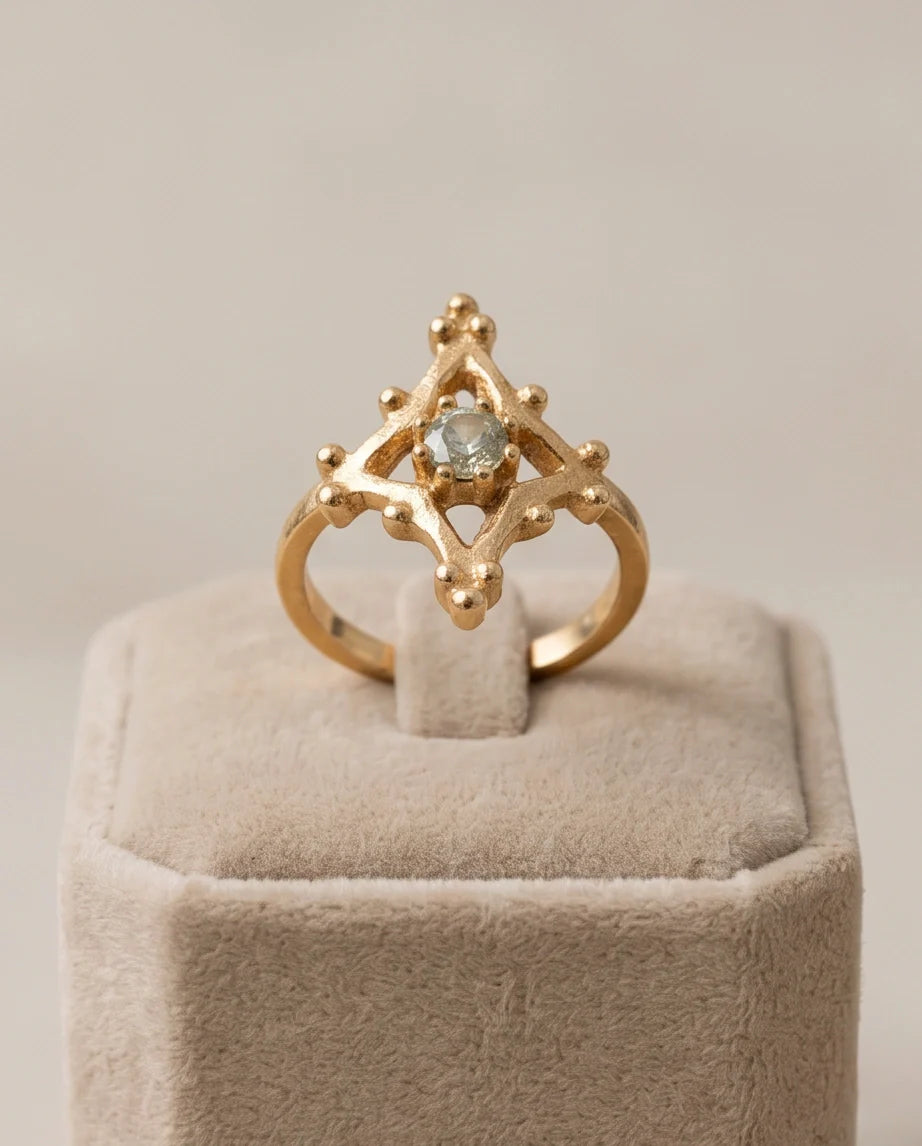 Vintage Gold Geometric Lattice Solitaire Ring