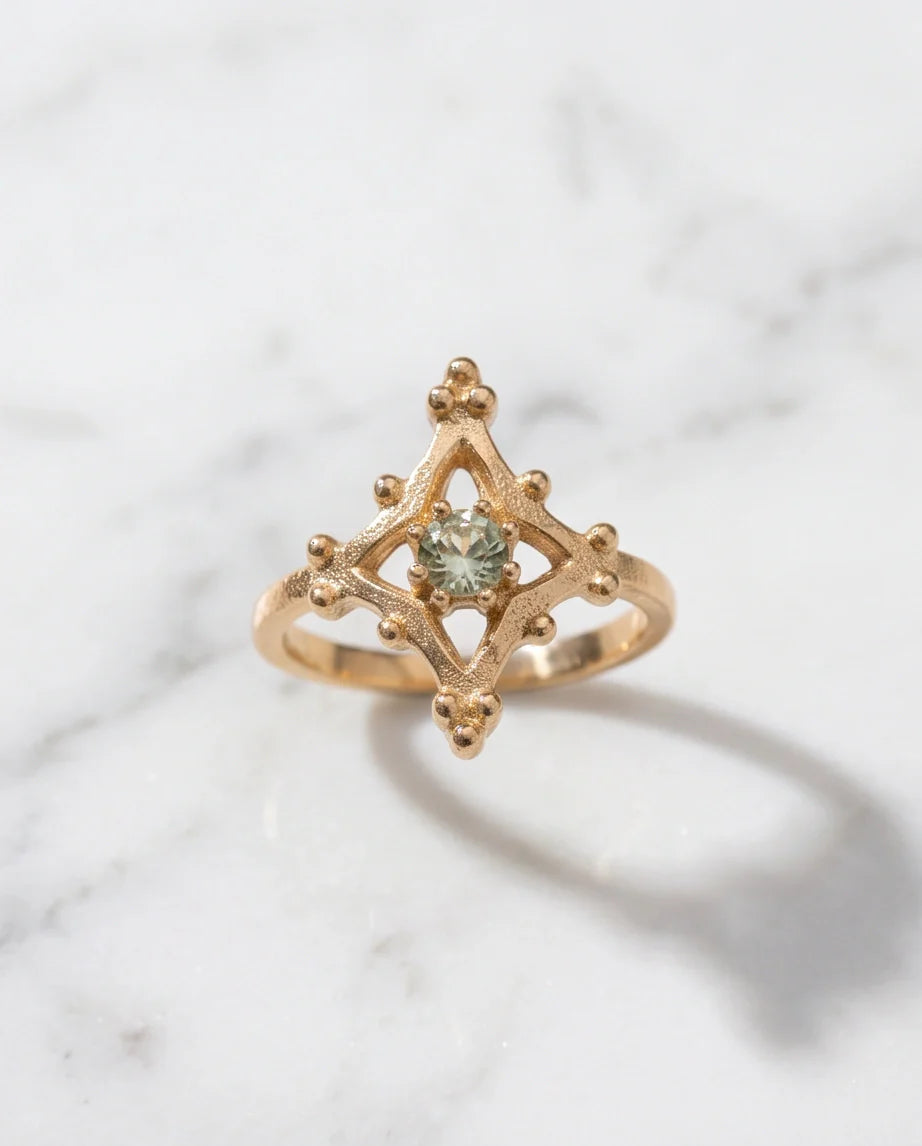 Vintage Gold Geometric Lattice Solitaire Ring
