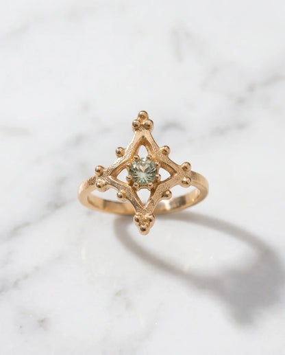 Vintage Gold Geometric Lattice Solitaire Ring