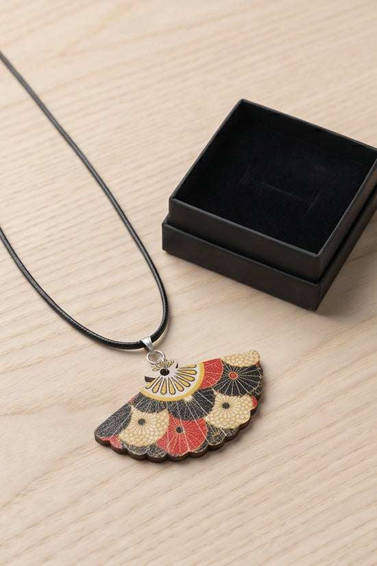 Vintage Geometric Kimono Hand-Fan Pendant Necklace