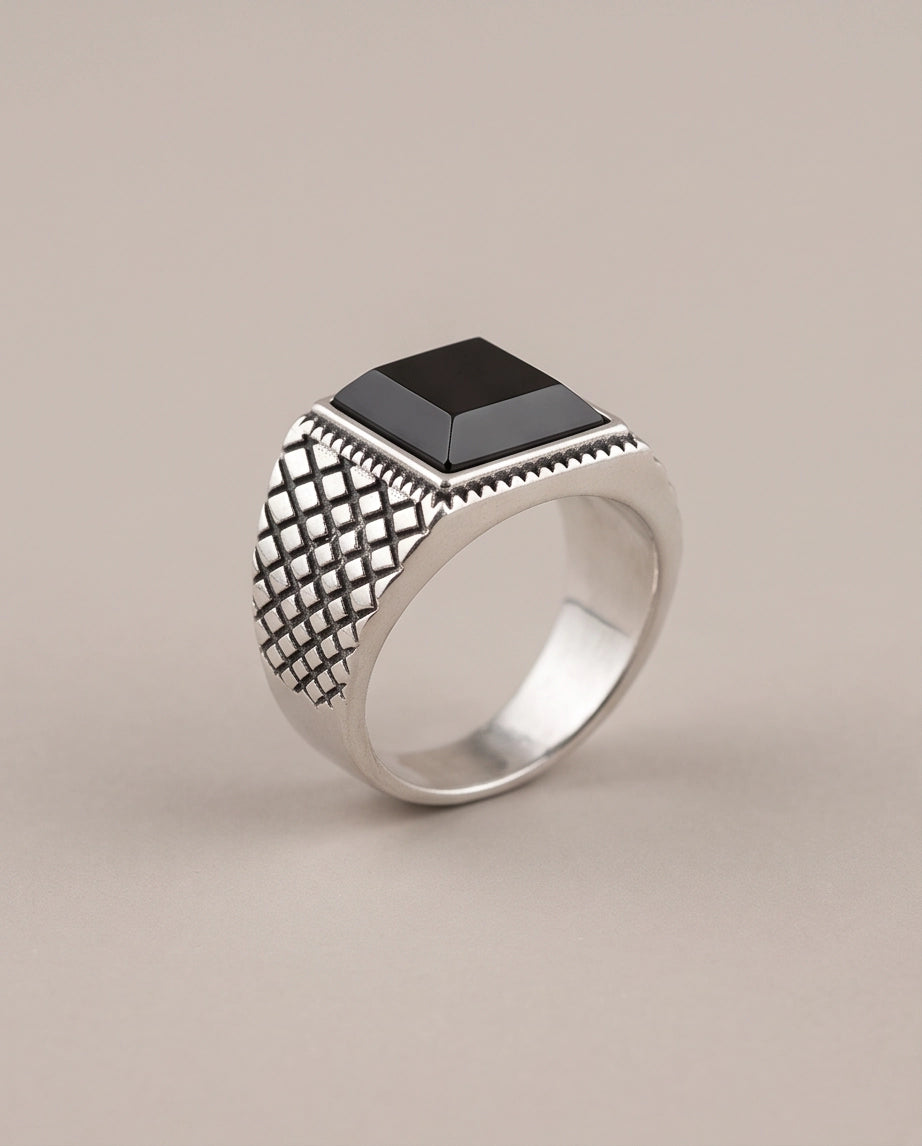 Pyramid Cut Onyx-Style Sawtooth Diamond-Mesh Silver Ring