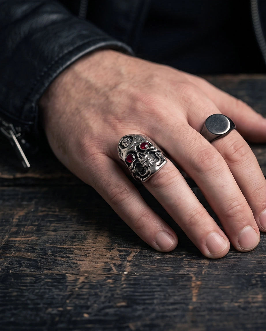 Crimson-Eyed Sculpted Skull Crest Ring