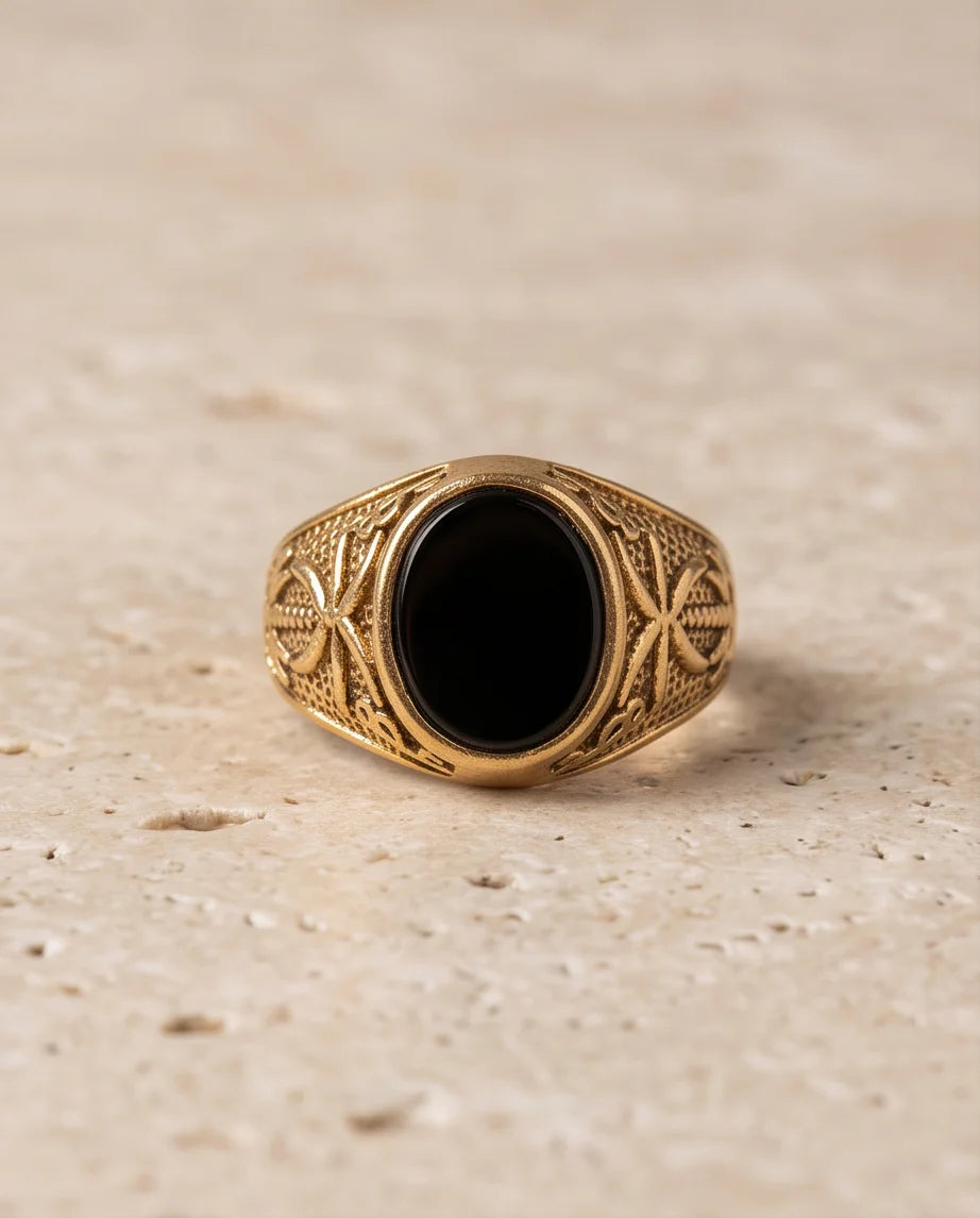 Onyx-Style Oval Cabochon Cross-Motif Filigree Gold Ring