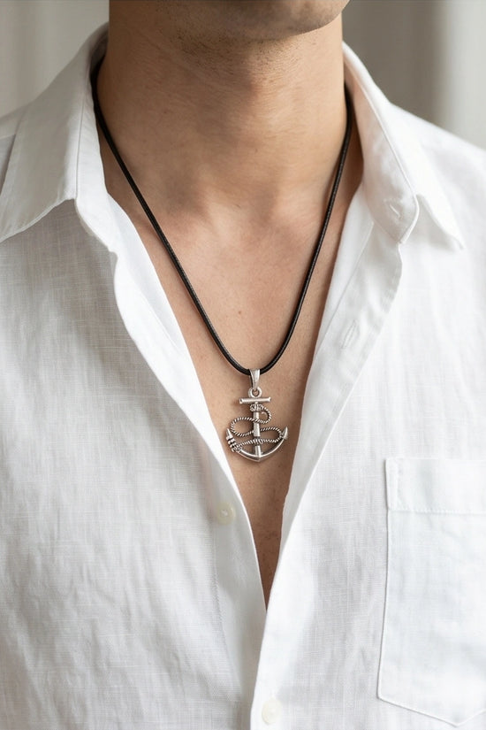 The Maritime Hope: Vintage Anchor & Rope Pendant Necklace