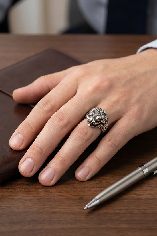 "Serpent’s Legacy" – Premium Viper Statement Ring