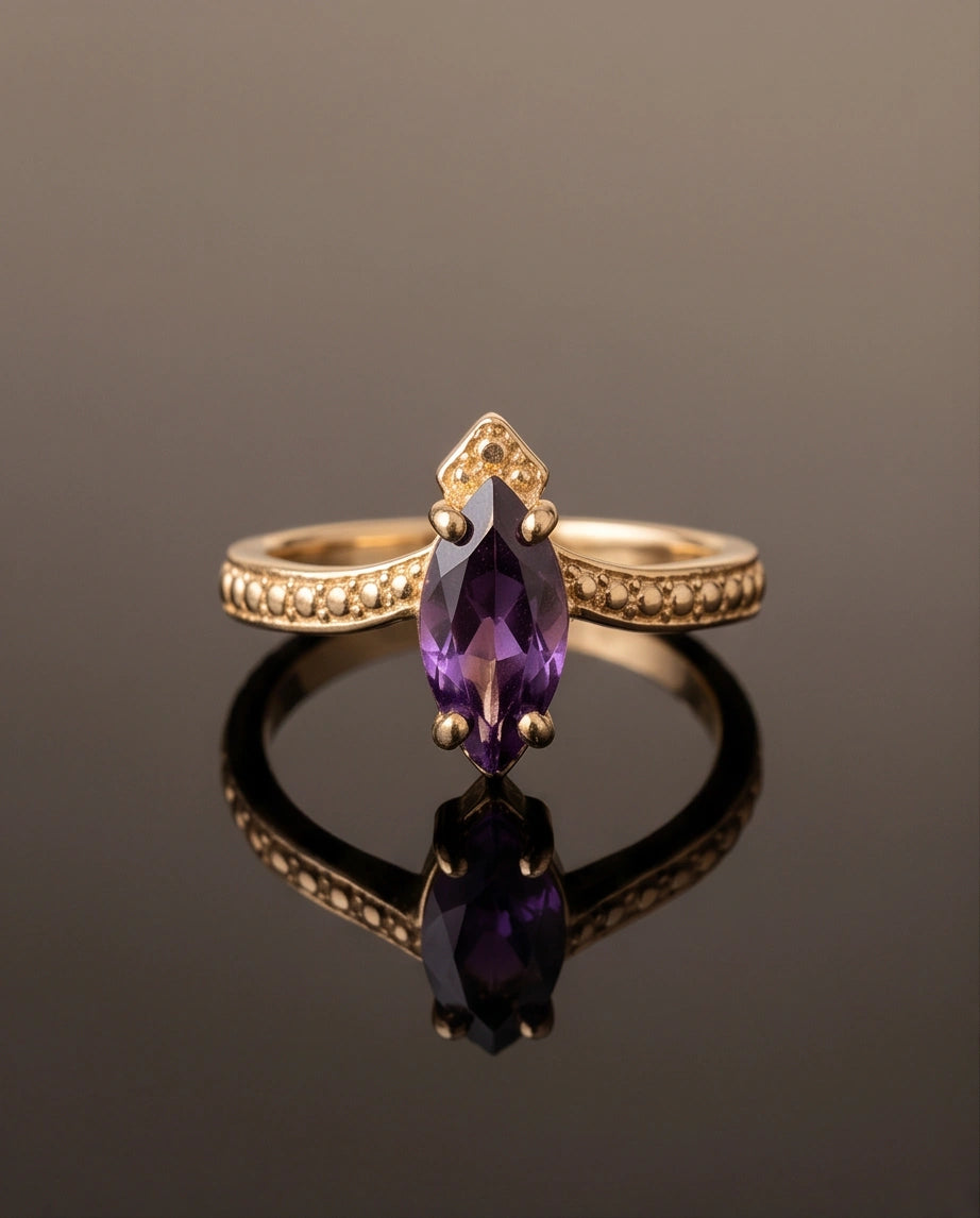 Vintage 14K Gold Marquise Amethyst Filigree Ring