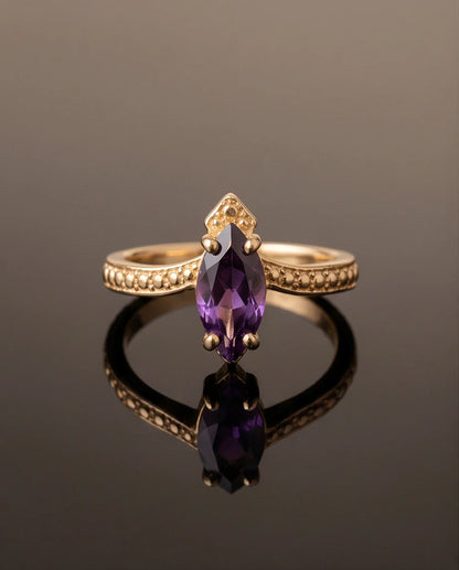 Vintage Gold Marquise Amethyst Filigree Ring
