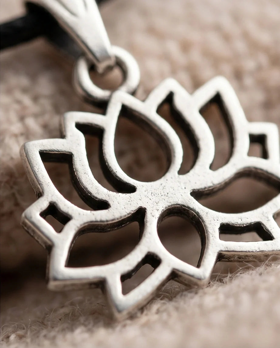 The Zen Bloom: Geometric Matte Silver Lotus Pendant Necklace