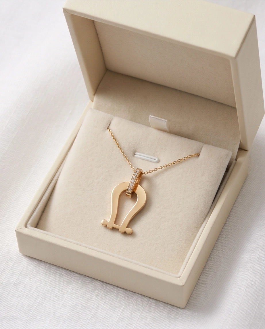 Gold Diamond-Cut Clover Pendant Necklace