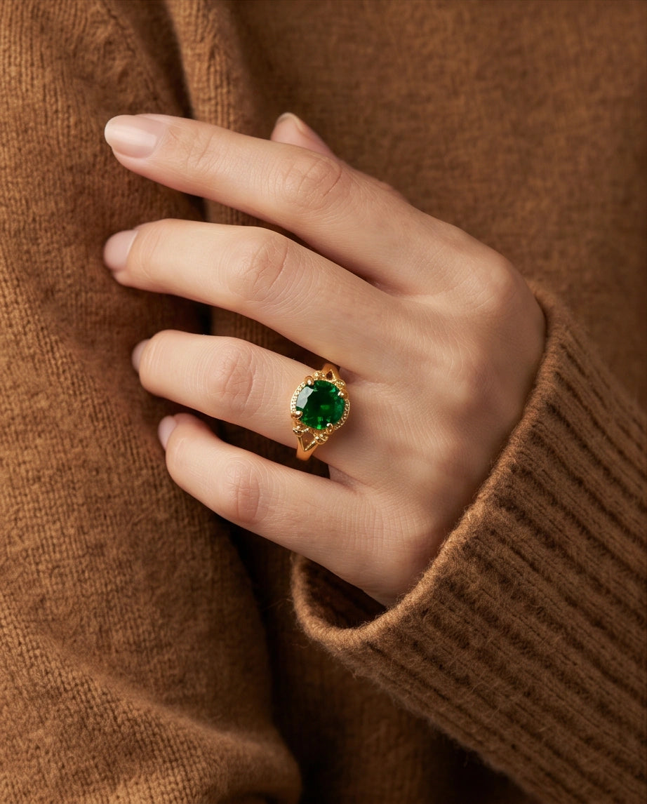 Golden Verdant Emerald Solis Ring
