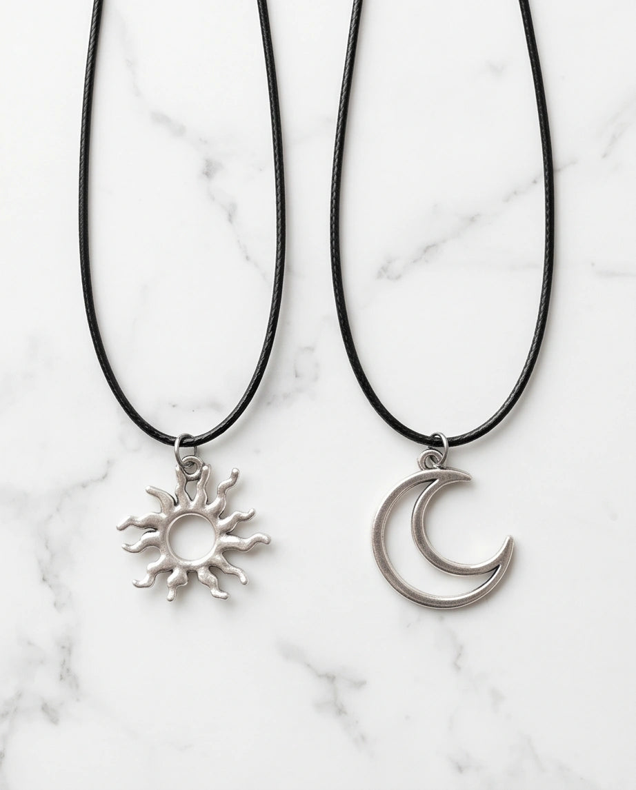 2pcs Celestial Sun and Moon Matching Pendant Necklaces Set