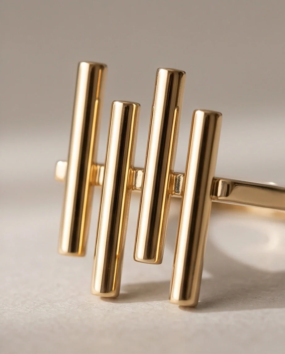 Golden Minimalist Pillar Ring