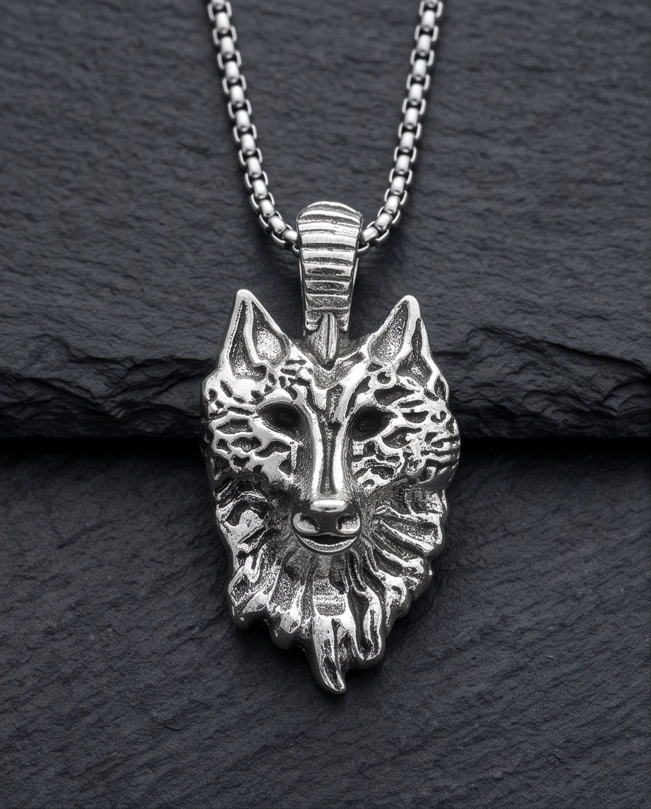 Silver Sculpted Wolf Head Pendant Necklace