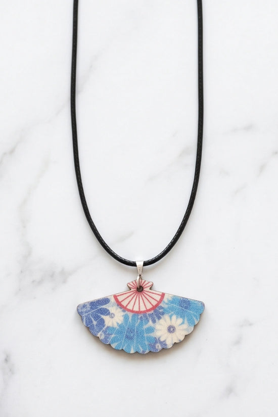 Vintage Ocean Blue Floral Hand-Fan Pendant Necklace