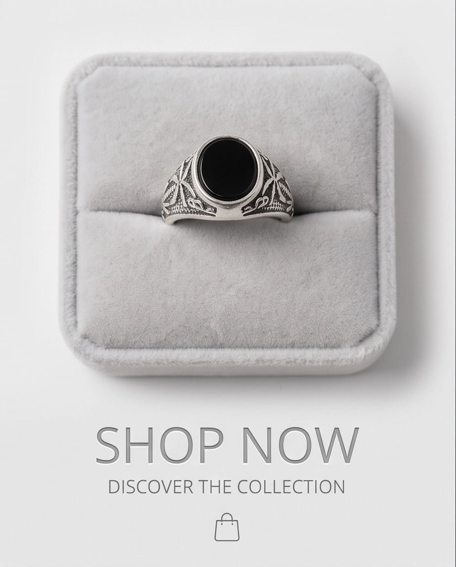 Onyx-Style Oval Cabochon Palm Tree Motif Silver Ring