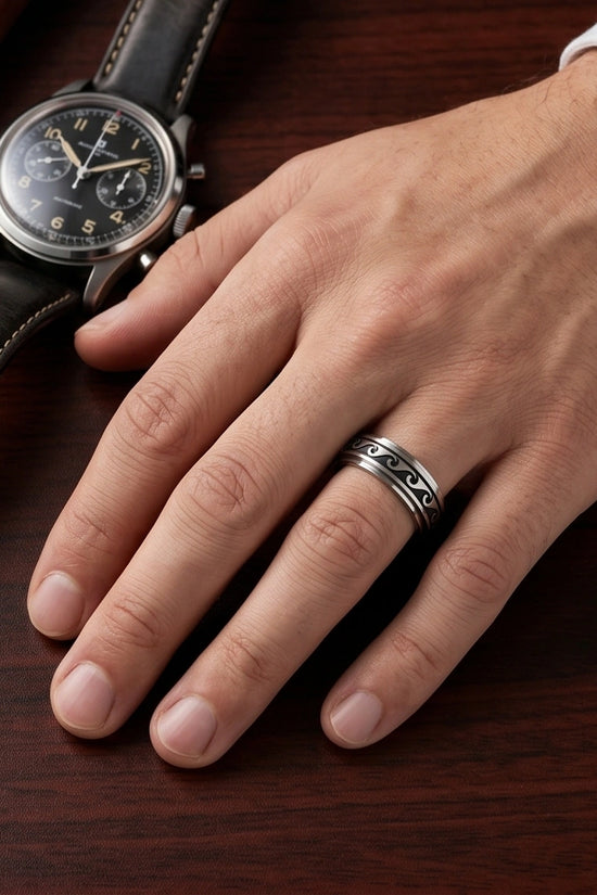 Minimalist Ocean Wave Engraved Band Ring