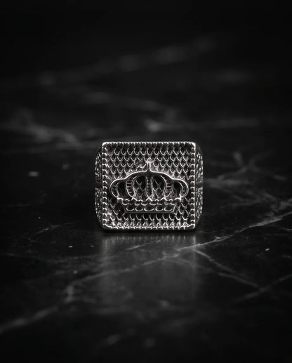 Royal Crown Mesh Square Signet Silver Ring