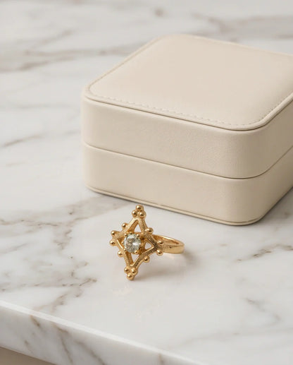 Vintage Gold Geometric Lattice Solitaire Ring