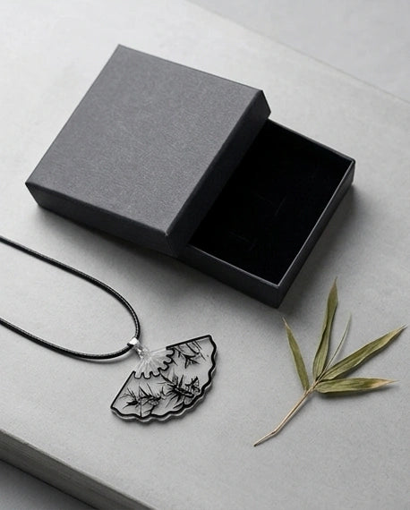 Artistic Bamboo Fan Pendant Necklace