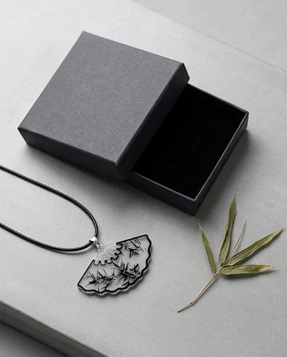 Artistic Bamboo Fan Pendant Necklace